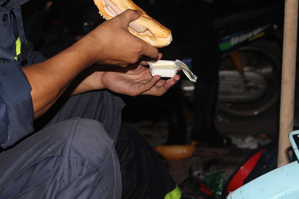 Bộ ảnh ý nghĩa về người lính cứu hỏa khi làm nhiệm vụ - 6