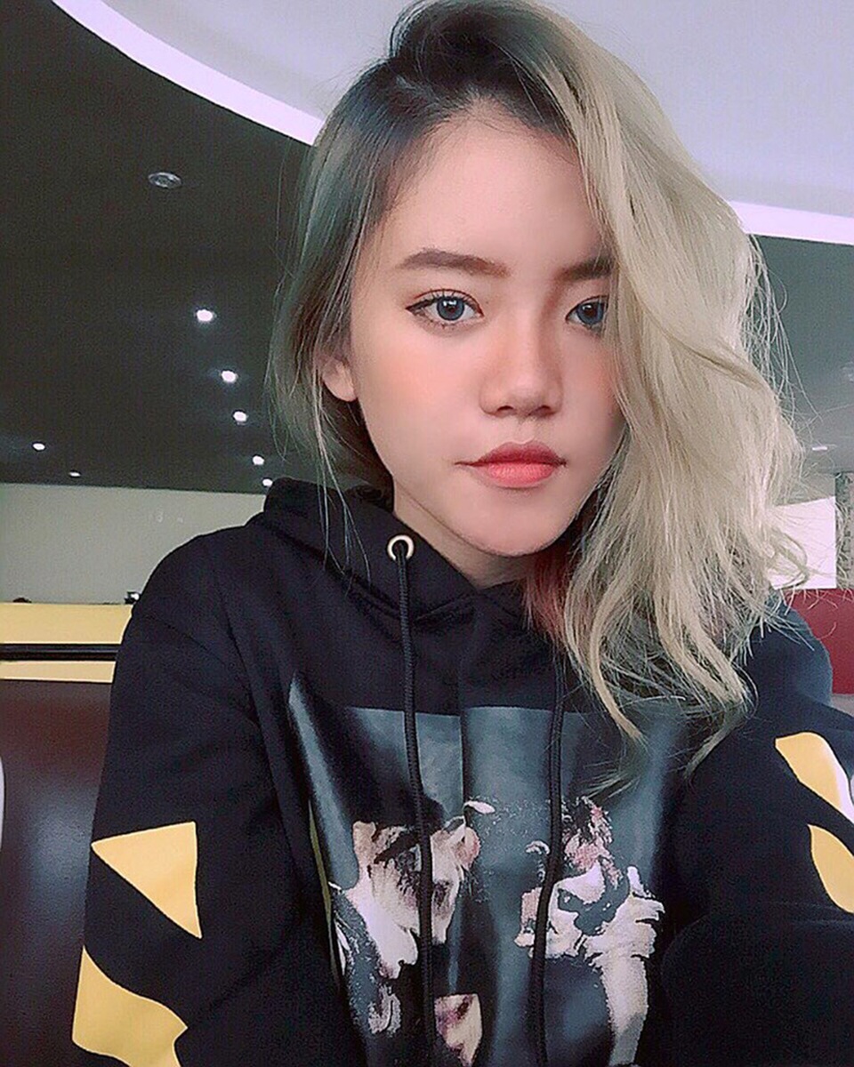 Nữ sinh Đồng Nai sành điệu, biến hoá kiểu tóc đa dạng - 12