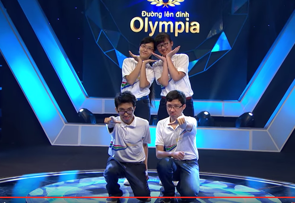 “Cậu bé Google” trở thành thí sinh đầu tiên của Chung kết năm Olympia 17 - 1 4 thí sinh của cuộc thi Quý 1 Đường lên đỉnh Olympia 17, trong đó Phan Đăng Nhật Minh là thí sinh thu hút sự quan tâm của khán giả nhất.