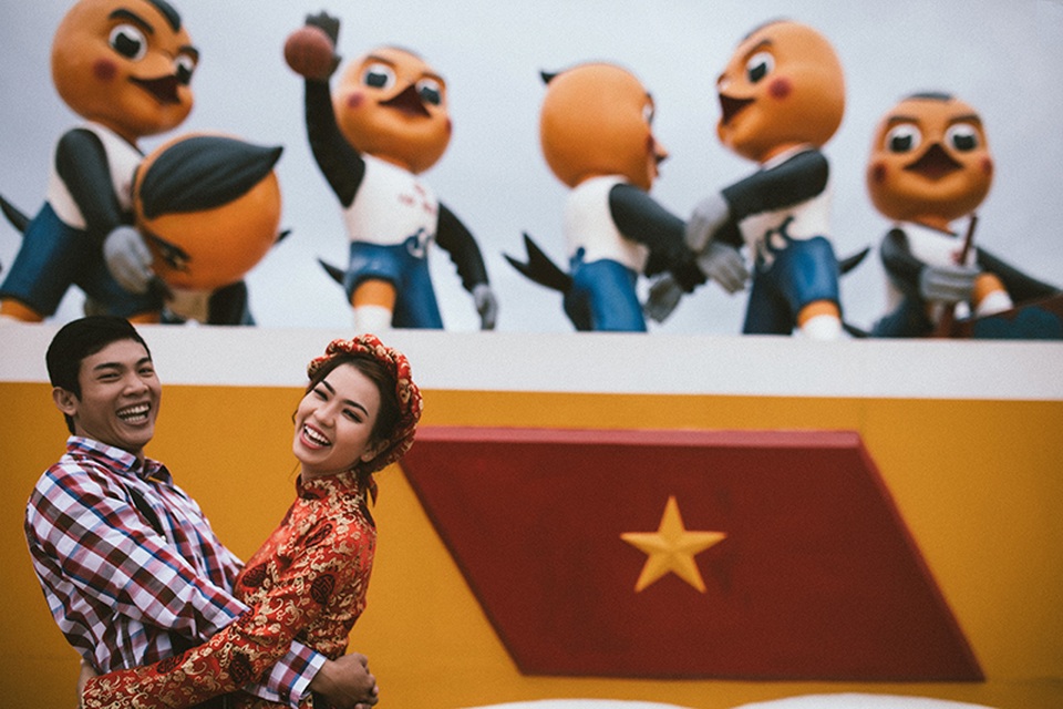 Chuyện tình "kịch tính" từ yêu đến cưới chỉ vẻn vẹn... 4 tháng - 13 Chuyện tình "kịch tính" từ yêu đến cưới chỉ vẻn vẹn... 4 tháng - 13