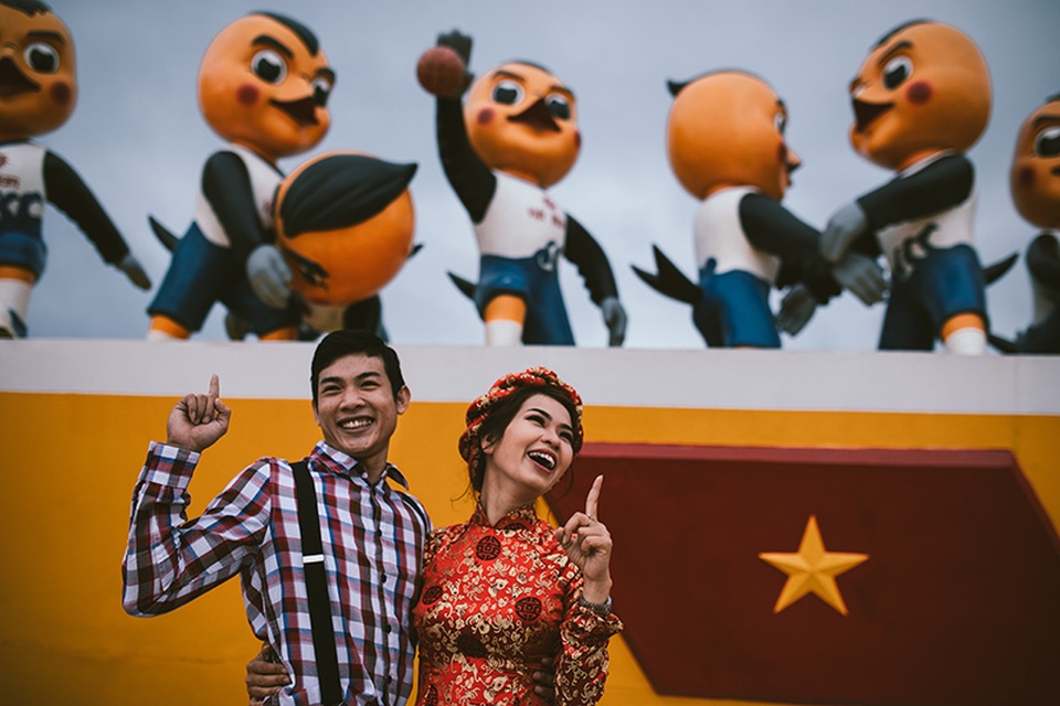 Chuyện tình "kịch tính" từ yêu đến cưới chỉ vẻn vẹn... 4 tháng - 15 Chuyện tình "kịch tính" từ yêu đến cưới chỉ vẻn vẹn... 4 tháng - 15