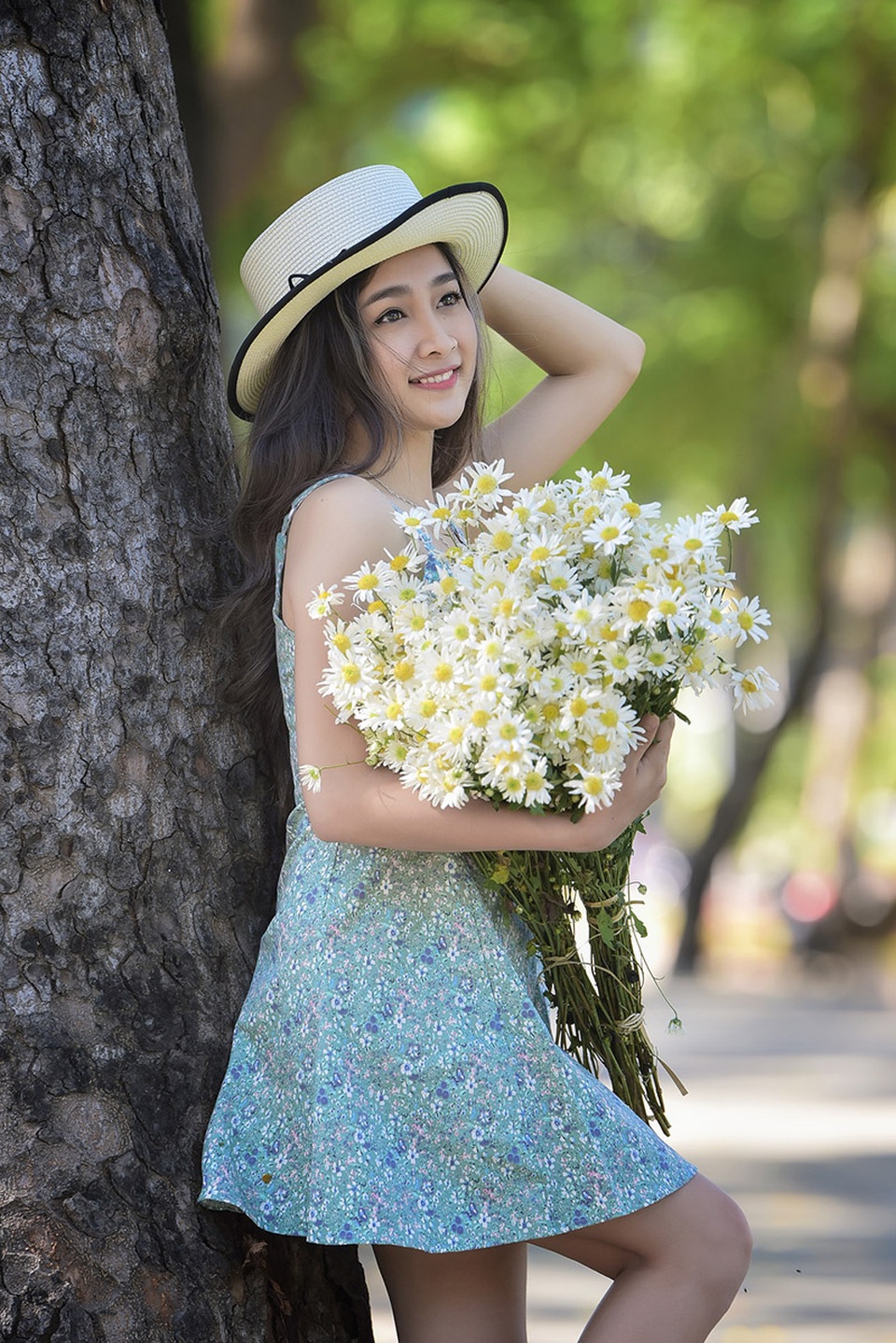Thiếu nữ Sài thành xinh xắn ước mơ trở thành nghệ sĩ trang điểm - 3 
Duy theo đuổi công việc trang điểm (make-up) chuyên nghiệp, mặc dù trước đây chuyên ngành của cô là một giáo viên mầm non.
