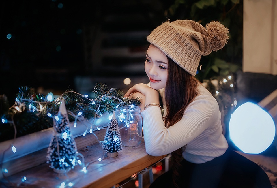 Như Thơ (sinh năm 1994) ước rằng công việc của cô ngày càng thuận lợi, có thể lo cho ba mẹ. Và cô ước miền quê Phú Yên không còn lũ lụt để bà con đỡ vất vả.