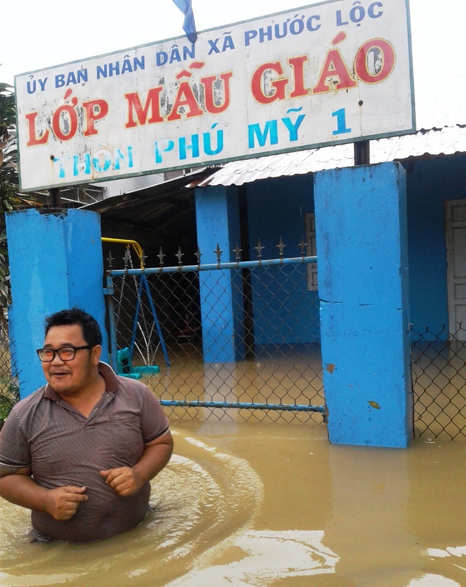 Trường mẫu giáo ngập sâu, các cháu học sinh phải nghỉ học