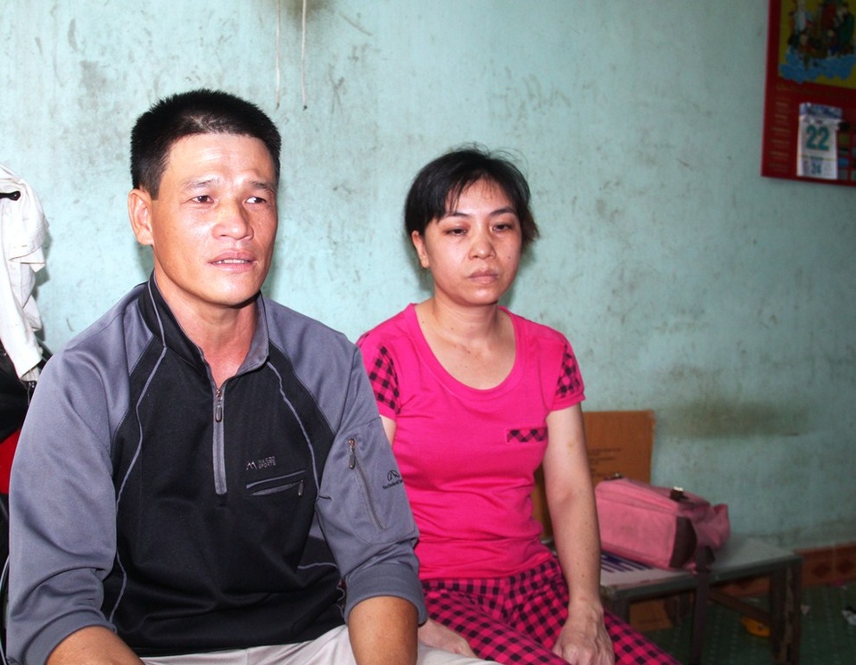 
Ngư dân Nguyễn Văn Cu đã thoát chết sau gần 5 giờ bơi giữa biển mùa đông nước lạnh lẽo.
