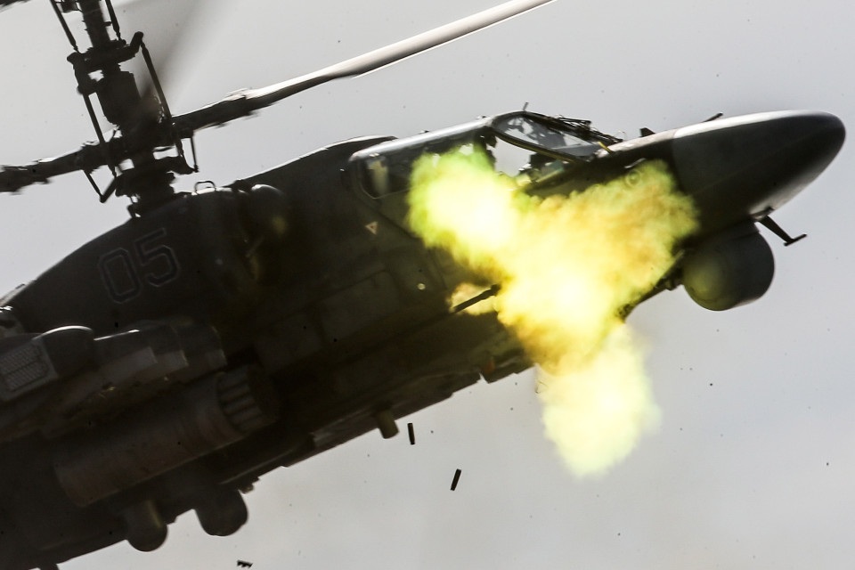 Cuộc tập trận diễn ra trong bối cảnh quan hệ Nga và Ukraine đang ở trong giai đoạn căng thẳng từ sau khi Nga sáp nhập bán đảo Crimea vào lãnh thổ của mình hồi năm 2014.