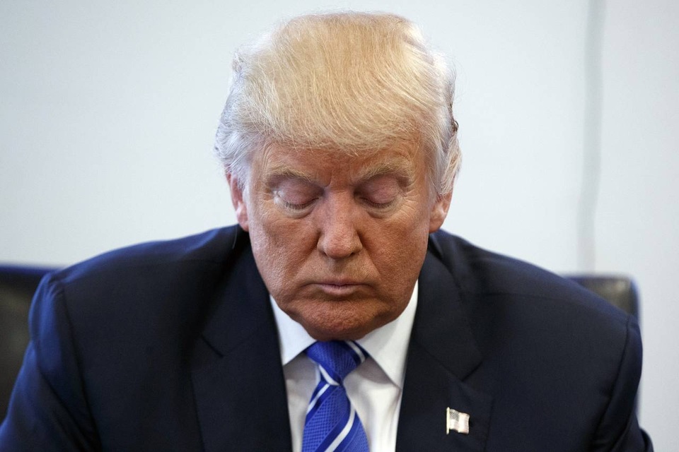Tỷ phú Trump xin lỗi vì phát ngôn thô tục về phụ nữ - 1 Tỷ phú Donald Trump (Ảnh: WSJ)