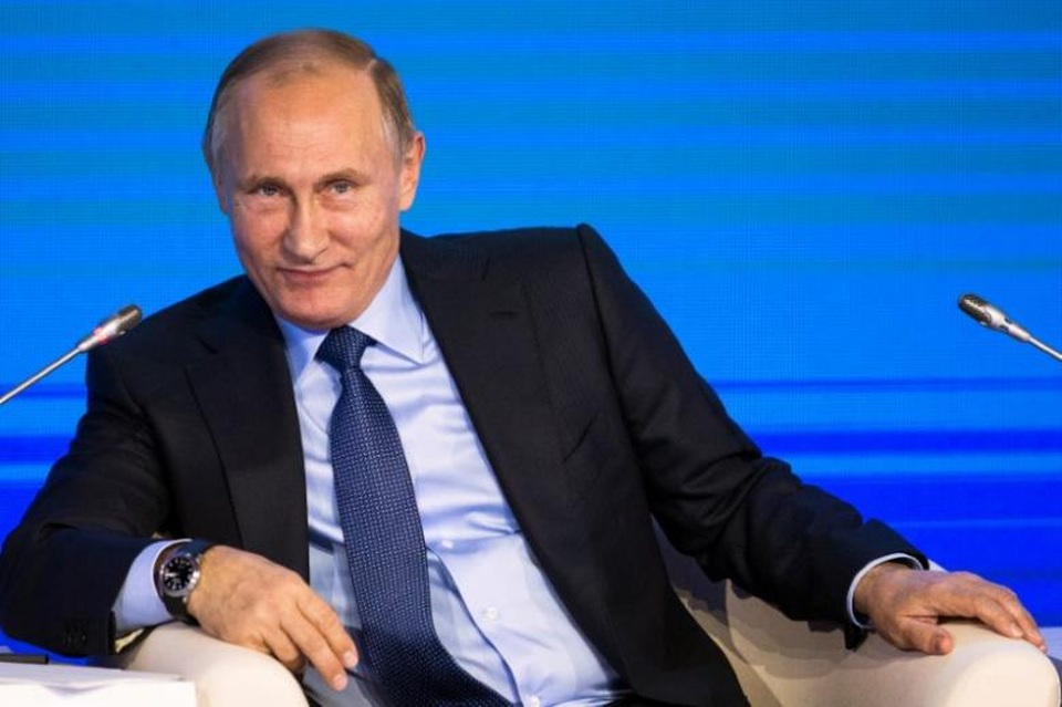 Điện Kremlin nói sẵn sàng chào đón mọi ứng viên tổng thống Mỹ - 1 Tổng thống Nga Vladimir Putin (Ảnh: Reuters)