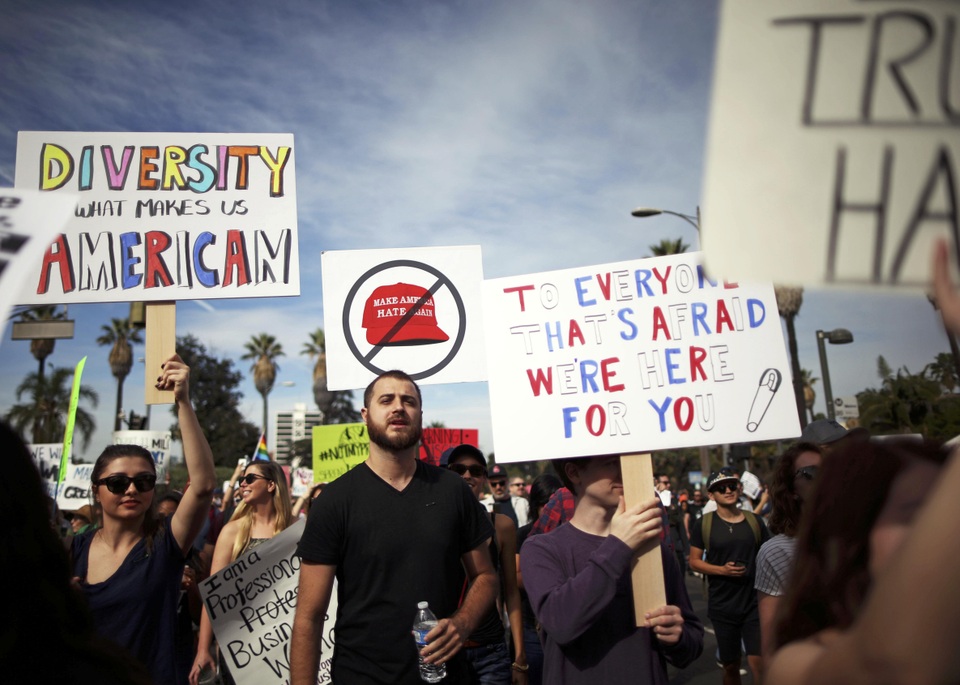 Biểu tình phản đối ông Trump đắc cử tiếp tục lan rộng tại Mỹ - 4