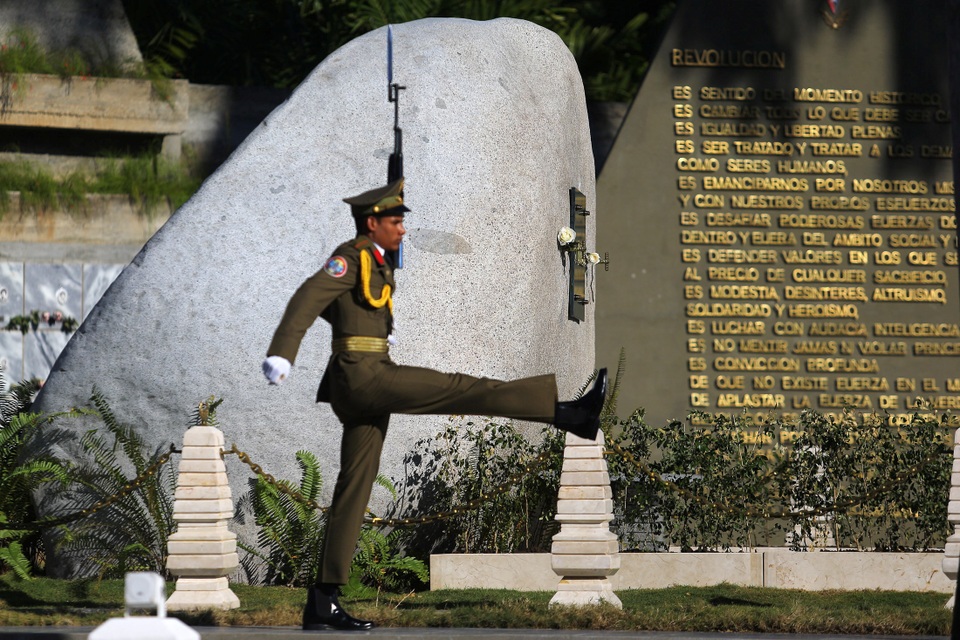 Ngôi mộ đá giản dị của lãnh tụ Cuba Fidel Castro - 5