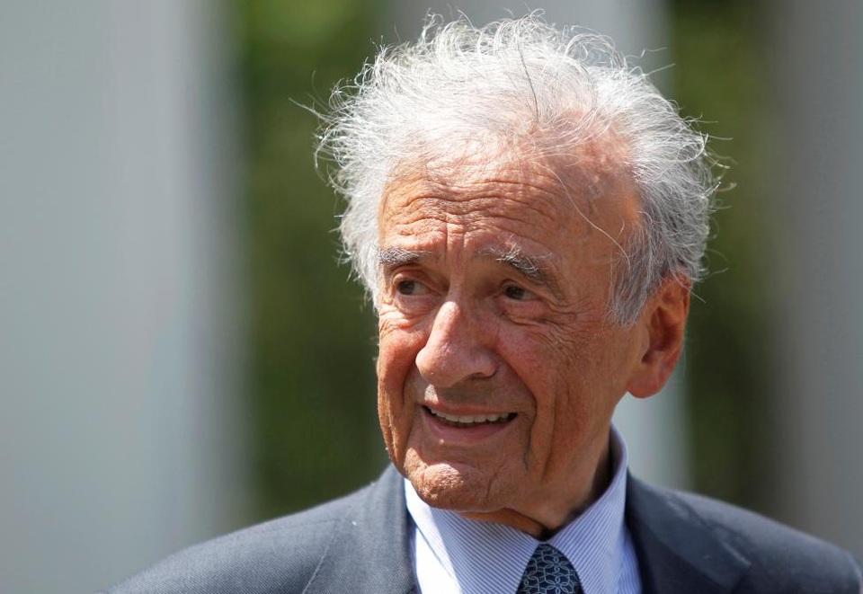
Nhà văn, nhà triết học từng được trao giải Nobel Hòa bình Elie Wiesel ra đi ở tuổi 87.
