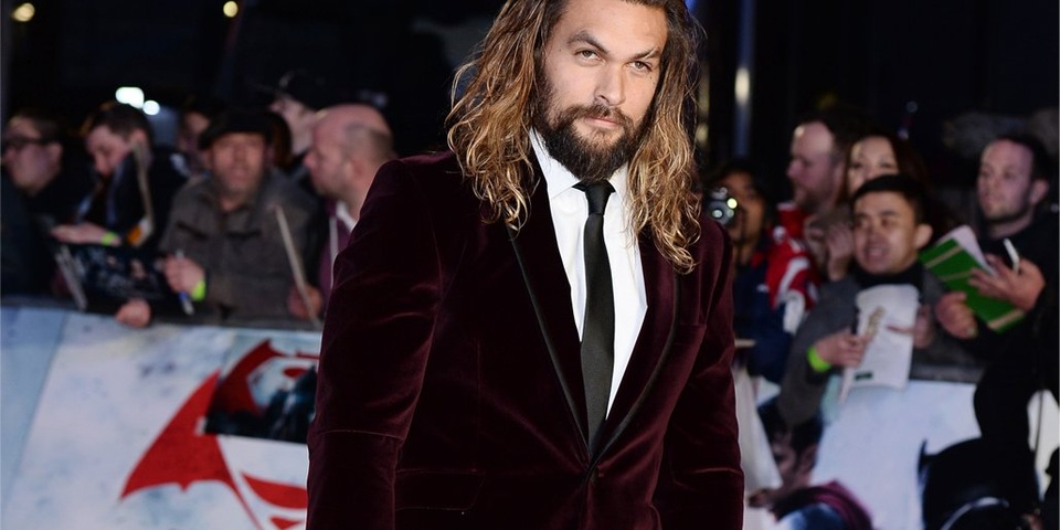 Nam diễn viên Jason Momoa sẽ đưa lại một diện mạo mới cho nhân vật Aquaman của DC.