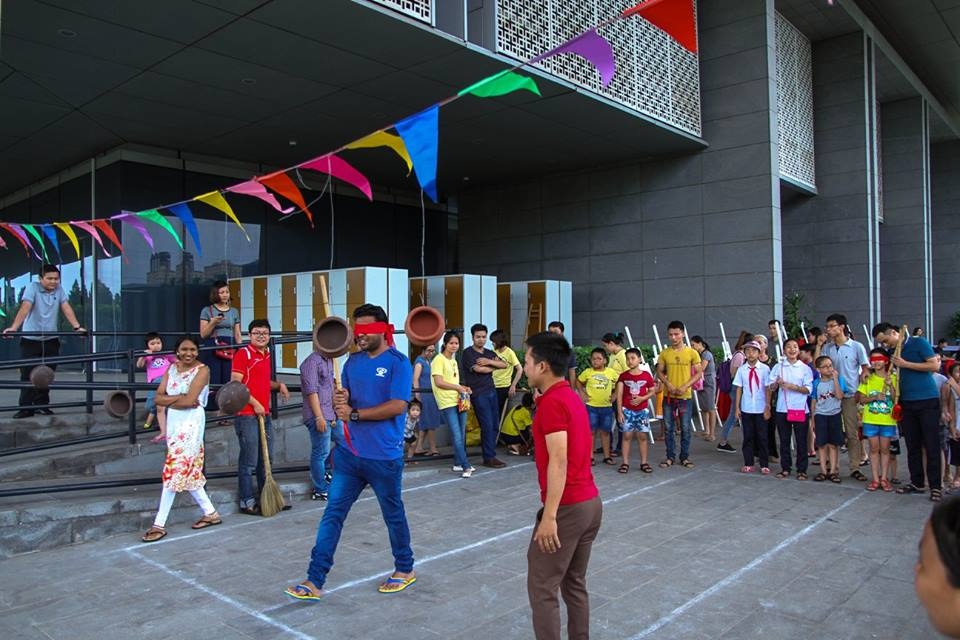 Tìm lại tuổi thơ qua lễ hội “Rước trăng chơi phố 2016” - 2