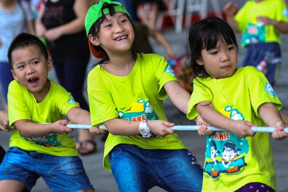 Tìm lại tuổi thơ qua lễ hội “Rước trăng chơi phố 2016” - 3