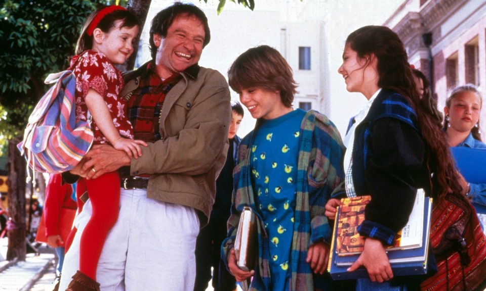 Bi kịch của diễn viên nhí bị lãng quên ở tuổi trưởng thành - 5 Mara Wilson trong “Mrs Doubtfire” (Bảo mẫu giả danh - 1993)