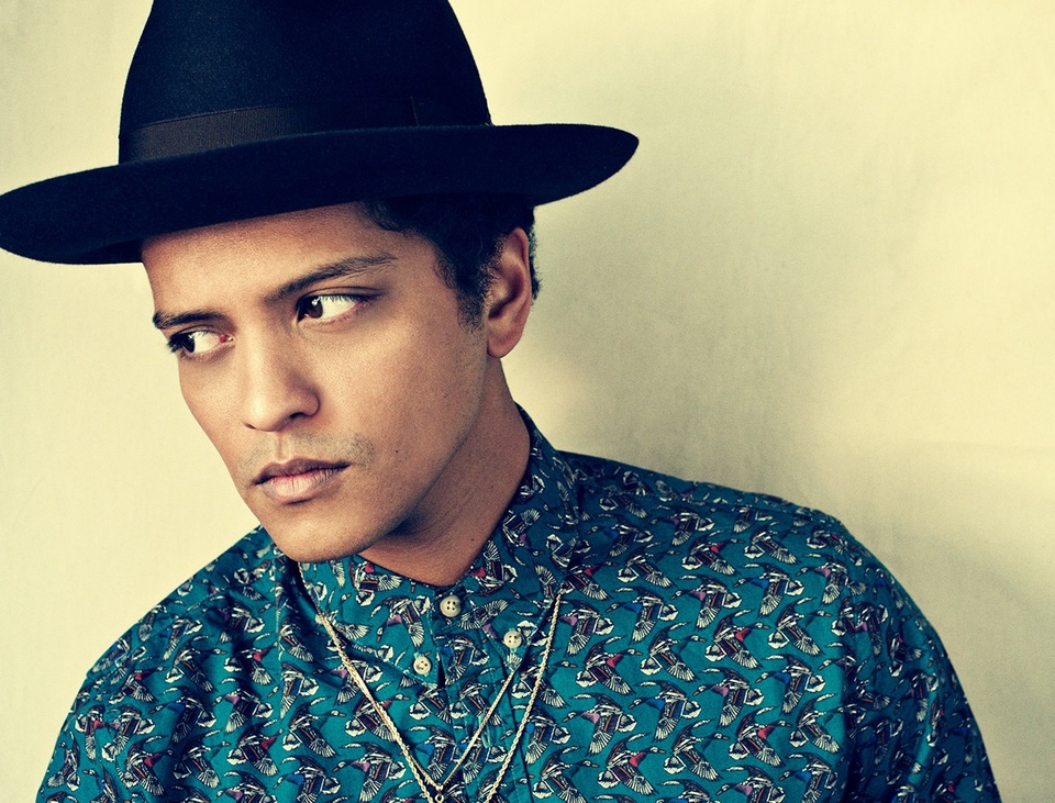 "Hiện tượng" Bruno Mars gây sốt làng nhạc sau 4 năm vắng bóng - 1 "Hiện tượng" Bruno Mars gây sốt làng nhạc sau 4 năm vắng bóng - 1