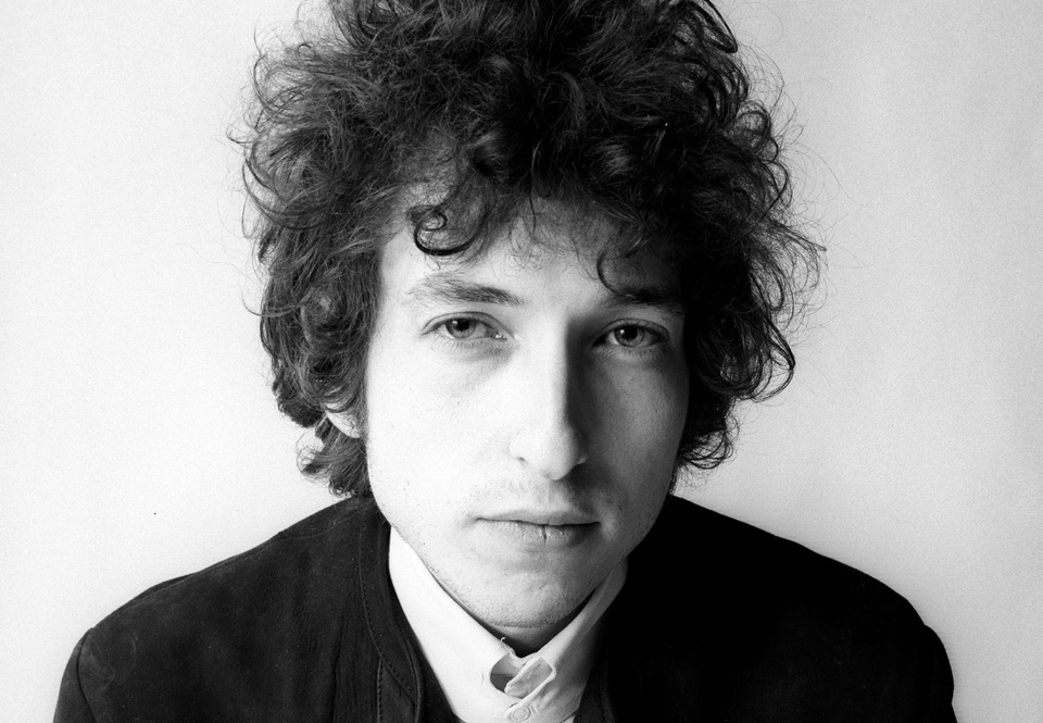 Bob Dylan “không buồn quan tâm” tới giải Nobel Văn học - 1 Bob Dylan “không buồn quan tâm” tới giải Nobel Văn học - 1