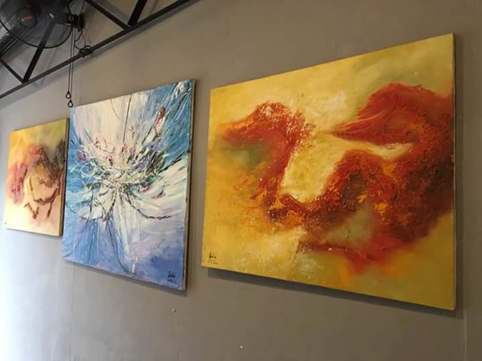 Những gam màu hy vọng của họa sĩ tật nguyền Lê Minh Châu - 5 Những gam màu hy vọng của họa sĩ tật nguyền Lê Minh Châu - 5