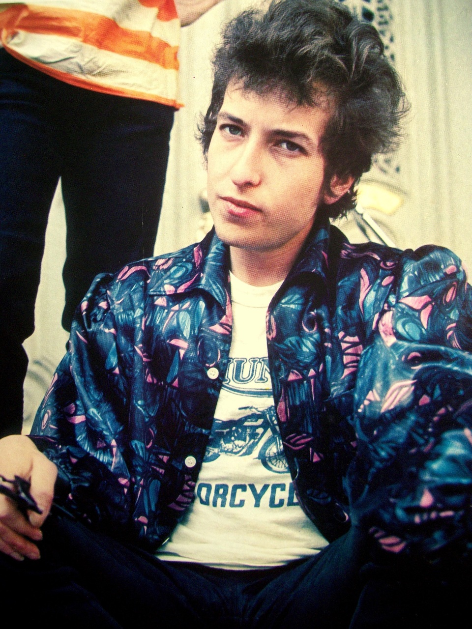 Lý giải sự im lặng của Bob Dylan trước giải Nobel Văn học - 5 Lý giải sự im lặng của Bob Dylan trước giải Nobel Văn học - 5