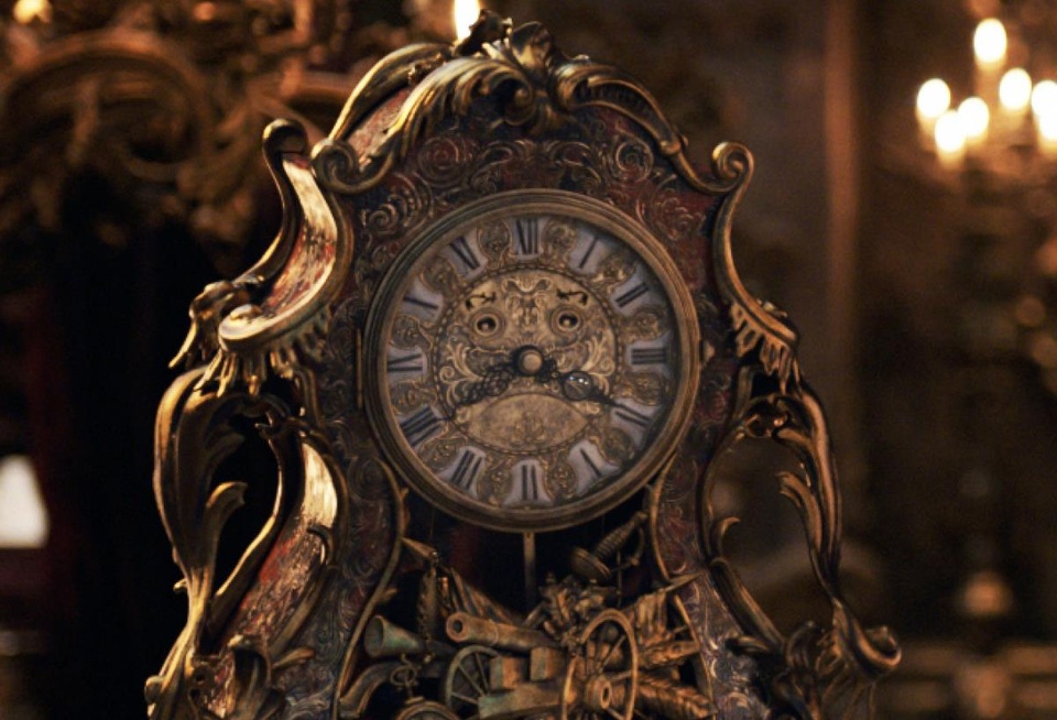 Bác đồng hồ Cogsworth.