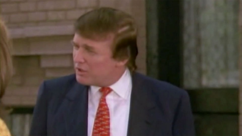 Ông Donald Trump đã từng xuất hiện trong phim “Ở nhà một mình” - 8 “The Drew Carey Show” (lên sóng từ 1995-2004)