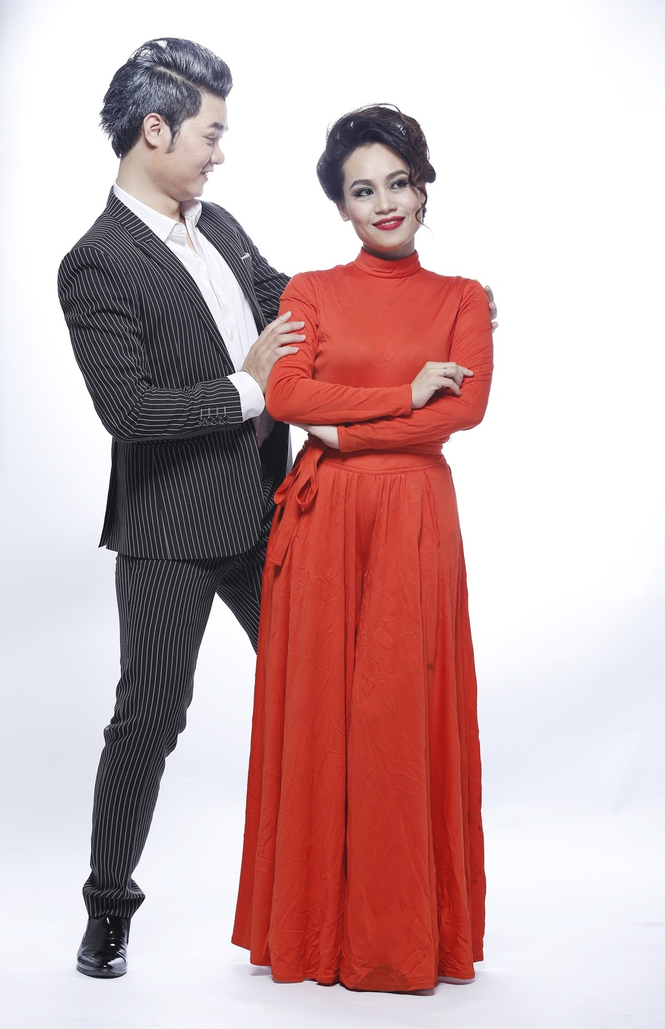 Giọng nam trung Đào Mác và giọng nữ cao Duyên Huyền