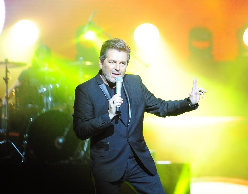 Đêm nhạc Modern Talking: Khán phòng bùng cháy, khán giả bỏ quên ghế ngồi - 2