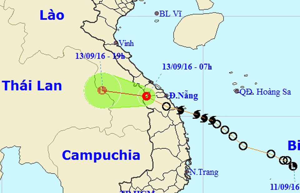 Áp thấp nhiệt đới đã qua khu vực biên giới Việt - Lào - 1 Vị trí và hướng di chuyển của áp thấp nhiệt đới (Ảnh: NCHMF).