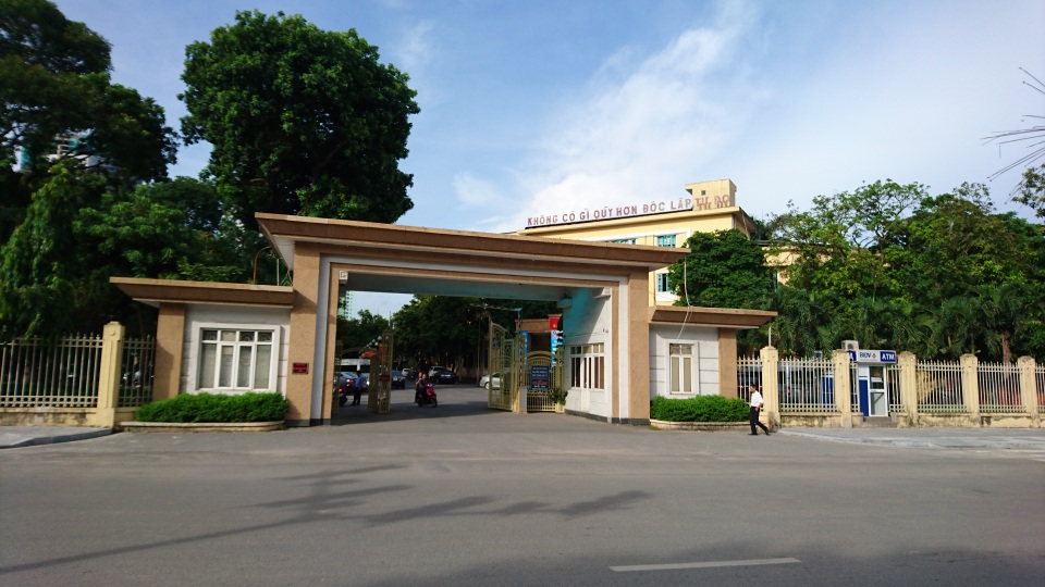 Sở GTVT Hà Nội cần tổ chức cuộc họp với Sở GTVT các tỉnh lân cận để bàn bạc, thống nhất xử lý taxi ngoại tỉnh ồ ạt về Hà Nội hoạt động thường xuyên.