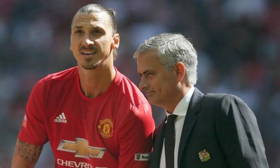Ibrahimovic “ngoảnh mặt với thế giới” để chọn MU vì ai? - 1 Ibrahimovic tới MU chỉ vì HLV Mourinho