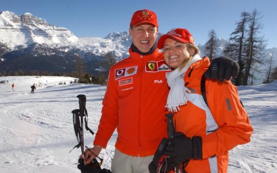 Michael Schumacher vẫn “không thể đi lại được” - 1 Tình hình sức khỏe của Michael Schumacher không tốt như thông tin mà tạp chí Bunte đăng tải