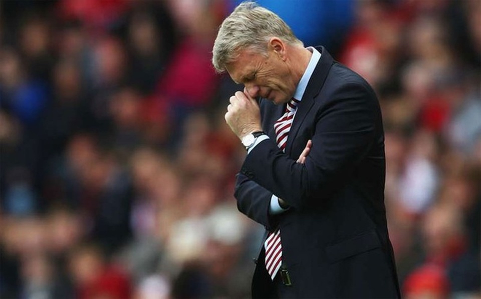 Sau 7 vòng đấu dưới thời David Moyes, Sunderland mới giành 2 điểm và đang đứng cuối bảng Premier League. Nếu không cải thiện tình hình, HLV người Scotland rất dễ bị sa thải.