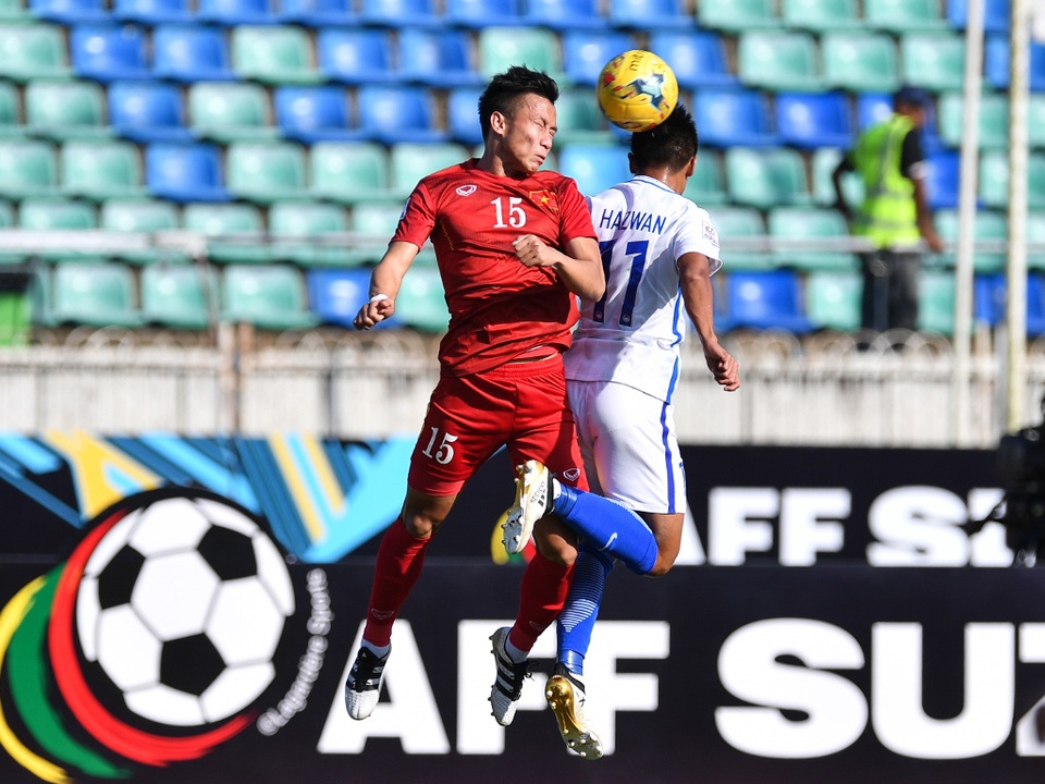 Tờ Goal tôn vinh Công Vinh ở đội hình tiêu biểu vòng bảng AFF Cup 2016 - 2 Quế Ngọc Hải thi đấu nổi bật ở hàng thủ Việt Nam