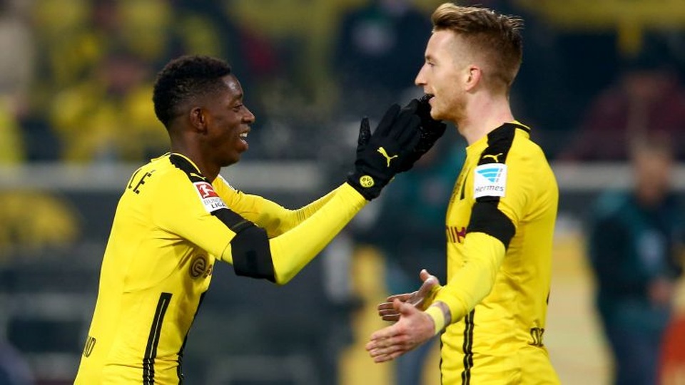 Marco Reus rực sáng, Dortmund vùi dập Gladbach - 2 Marco Reus rực sáng với cú hat-trick kiến tạo ở trận này