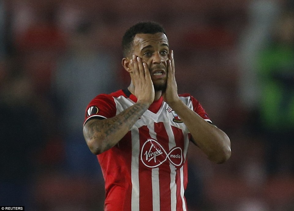 Lượt cuối vòng bảng Europa League: MU đi tiếp, Southampton đau đớn - 2 Southampton bị loại đau đớn