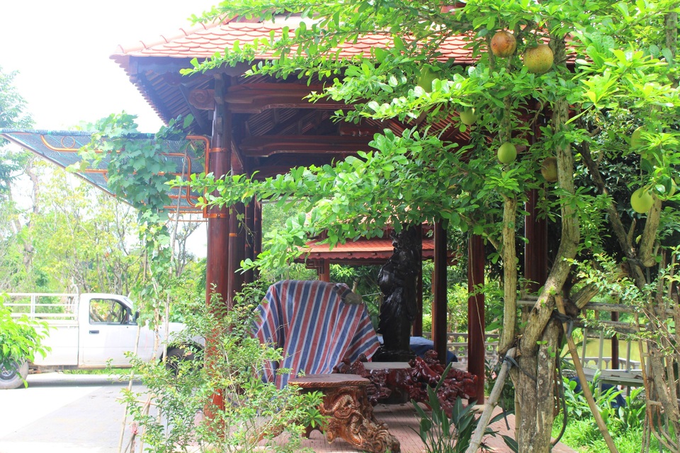 Một công trình trong khu đất