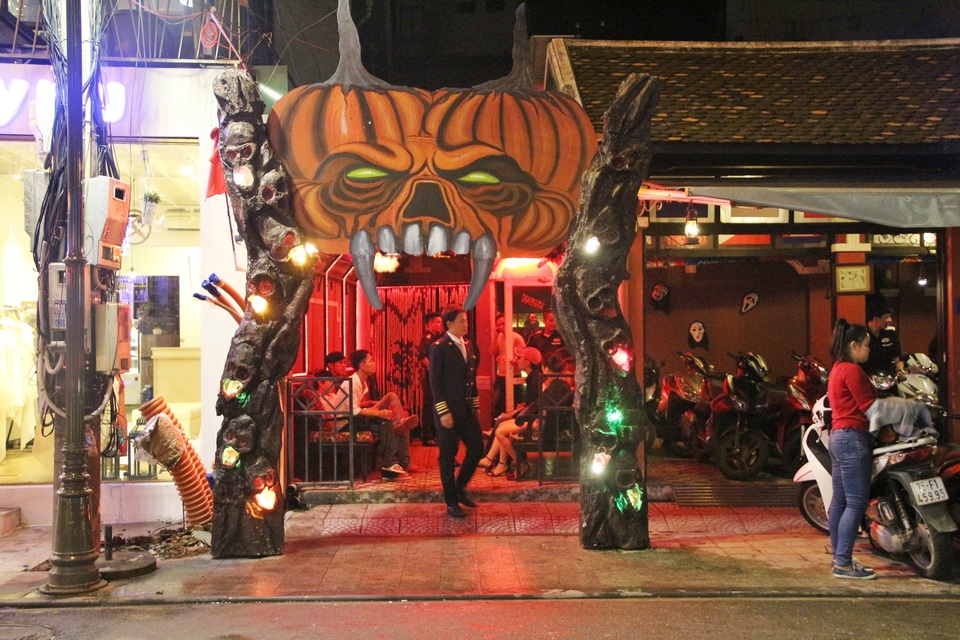 Ấn tượng những cổng chào được trang trí công phu