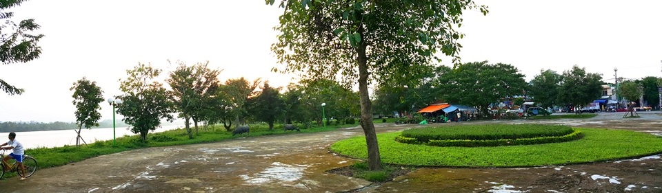 Sẽ dời các vườn tượng bị bỏ hoang ra dọc sông Hương - 13 Sẽ dời các vườn tượng bị bỏ hoang ra dọc sông Hương - 13