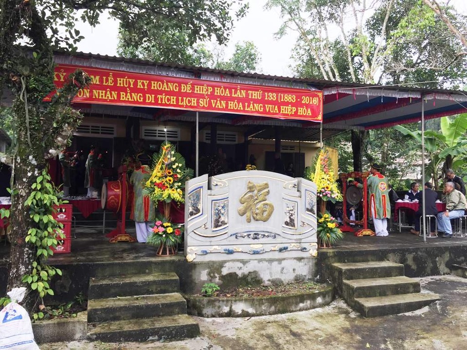 Lăng vua Hiệp Hòa được công nhận di tích lịch sử - 3
