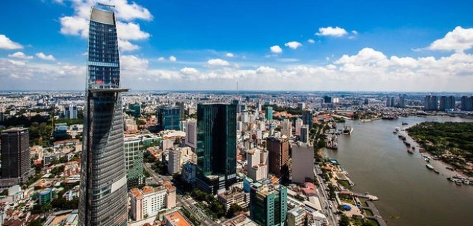 Việt Nam tăng 14 bậc về môi trường kinh doanh - 1 Theo WEF, môi trường kinh doanh tại Việt Nam đã được cải thiện đáng kể nhờ giảm thủ tục hải quan và nỗ lực cải cách của Chính phủ mới