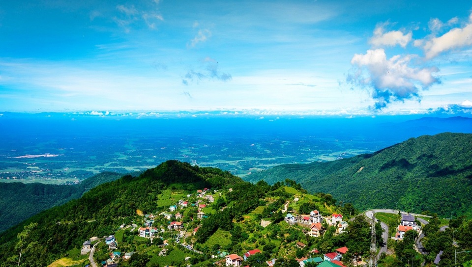 Tháng 9 bay khắp 3 miền, nối liền quốc tế cùng hàng không giá rẻ - 3 Tháng 9 bay khắp 3 miền, nối liền quốc tế cùng hàng không giá rẻ - 3