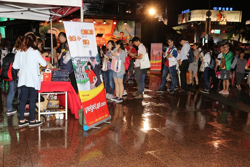 Trung thu trên không cùng những chuyến bay mơ ước - 11 Trung thu trên không cùng những chuyến bay mơ ước - 11