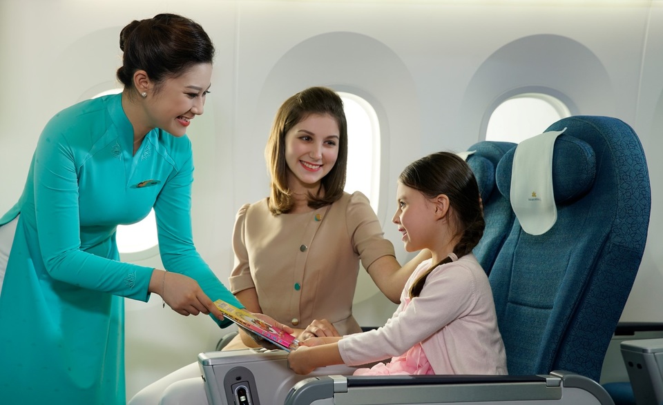 Hãng hàng không Quốc gia Việt Nam được trao 2 giải “Oscar” về Du lịch thế giới - 3 Vietnam Airlines được công nhận là hãng hàng không 4 sao vào tháng 7/2016