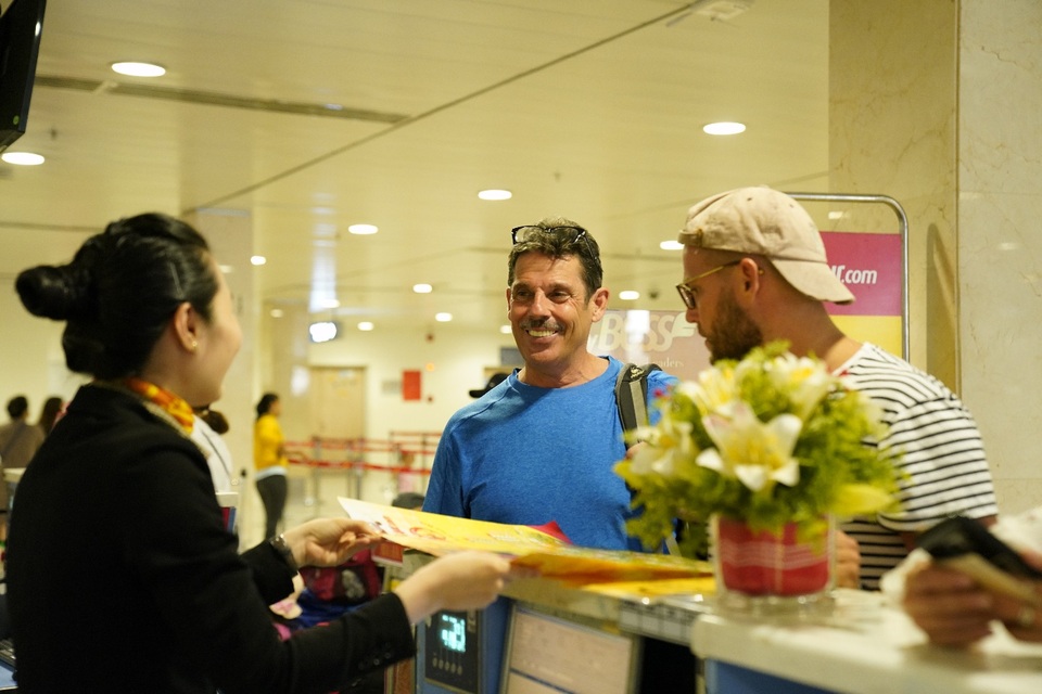 Hành khách hào hứng với lịch thi đấu World Cup 2018 trên máy bay - 5 Hành khách hào hứng với lịch thi đấu World Cup 2018 trên máy bay - 5