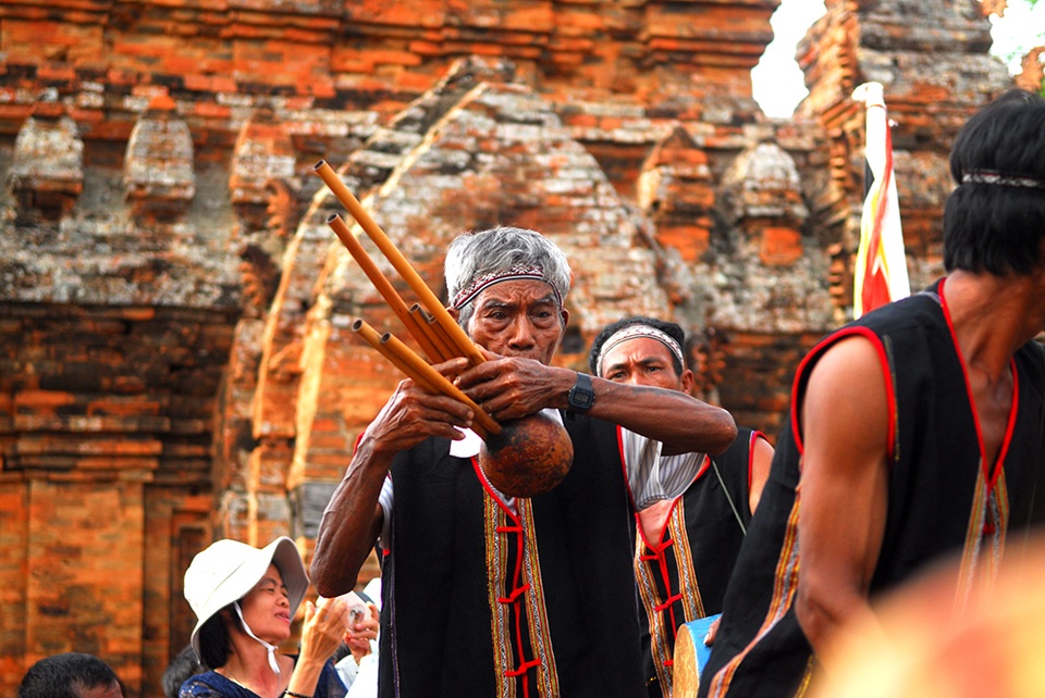 Katê là một lễ hội dân gian đặc sắc và độc đáo