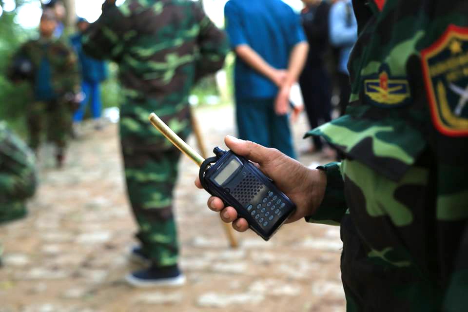 11h30 trưa 19/10, một nhóm cứu hộ báo khẩn cấp về, đã phát hiện vị trí máy bay rơi ở núi Bao Quan, cao hơn 500 mét so với mực nước biển, thuộc xã Châu Pha, huyện Tân Thành, tỉnh Bà Rịa - Vũng Tàu. Tại hiện trường, cả 3 phi công đều tử nạn.