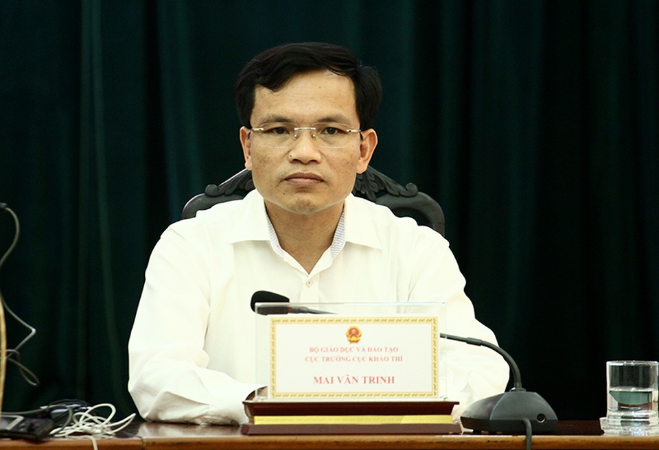 Ông Mai Văn Trinh, trả lời phóng viên tại buổi họp báo