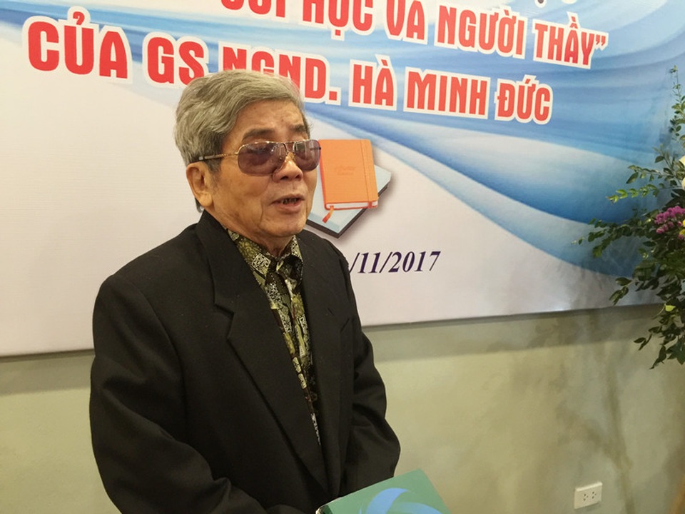 Khi người thầy viết về người thầy… - 1 GS.NGND Hà Minh Đức xúc động chia sẻ những kỷ niệm sâu sắc với những người thầy của mình.