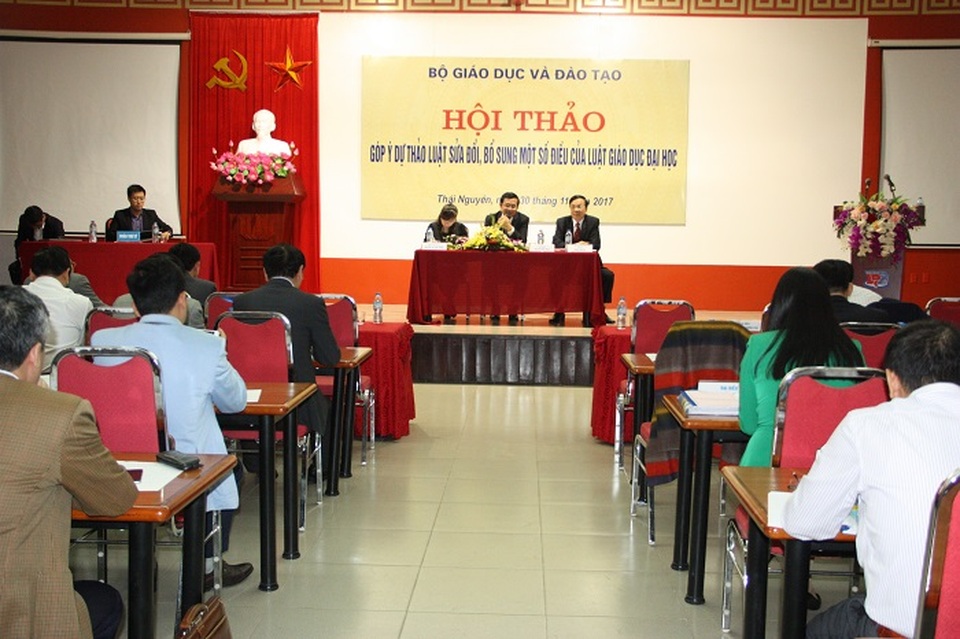Sinh viên vào Hội đồng trường: "Dân chủ hay chỉ làm cồng kềnh bộ máy?” - 3 Sinh viên vào Hội đồng trường: "Dân chủ hay chỉ làm cồng kềnh bộ máy?” - 3