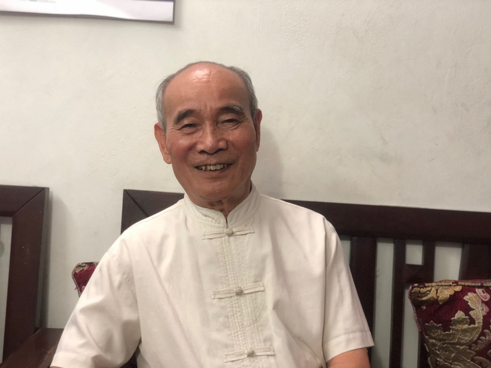 Có nên "ép" con trẻ học nhiều môn năng khiếu cùng lúc? - 1 PSG.TS Nguyễn An Chất chia sẻ quan điểm của mình (Ảnh: Huyền Trang).
